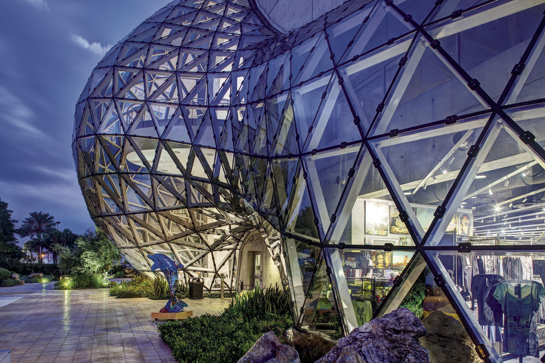 Salvador Dali Museum.jpg